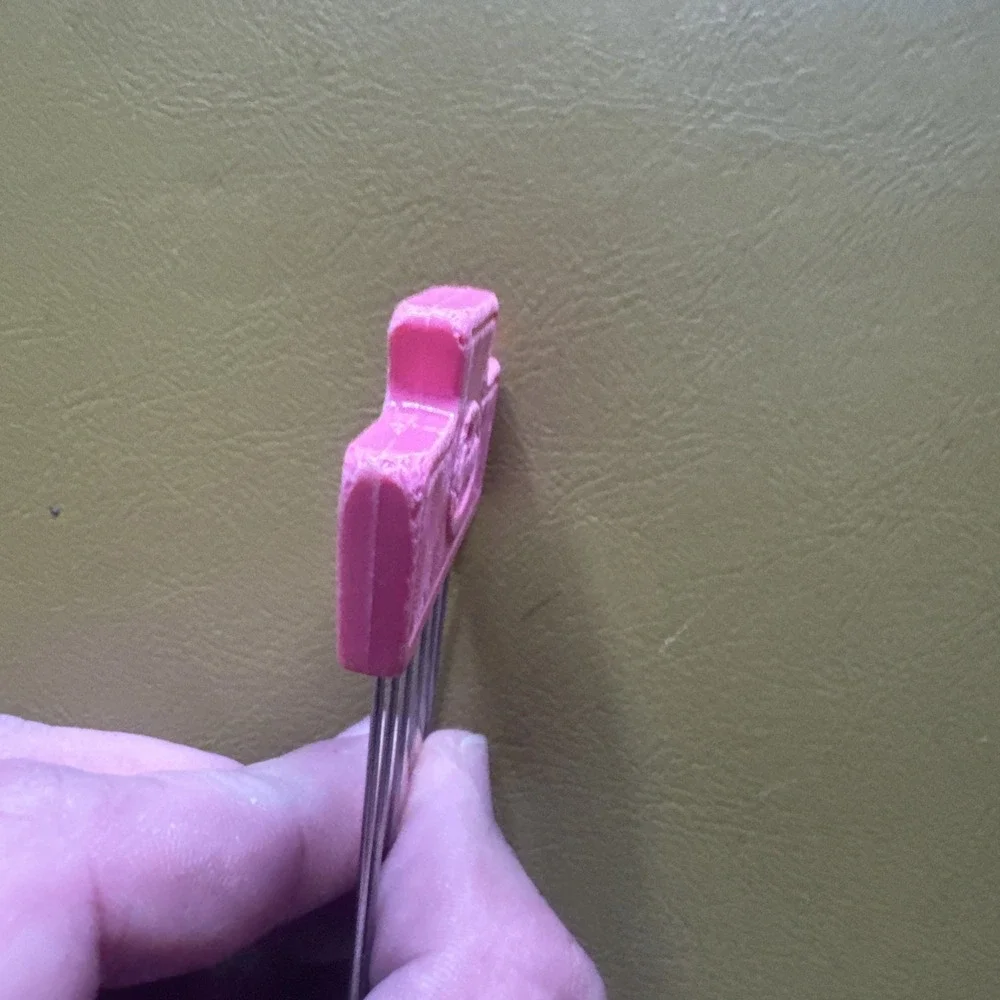 Vtg 70s 80s Goody Hair Lift Pick Tease Comb USA Made Purse Size Retro Pink 5128